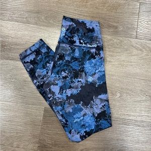 Lululemon Wunder Under Hi-Rise 7/8 Tight 
Screen Camo Multi-Size 6